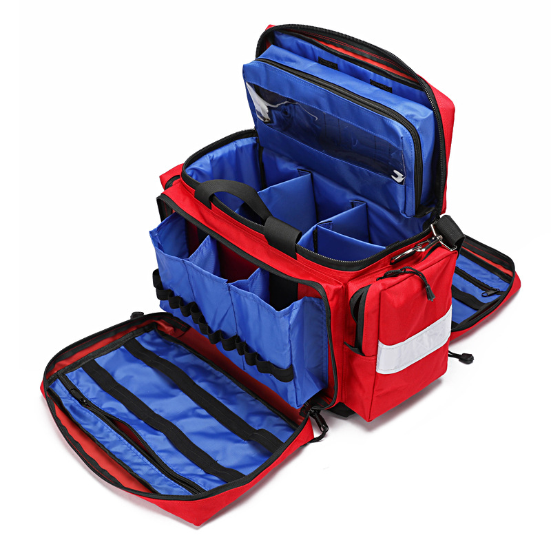 First Aid Bag Kit - مجموعة الإسعافات الأولية الخارجية ذات سعة
