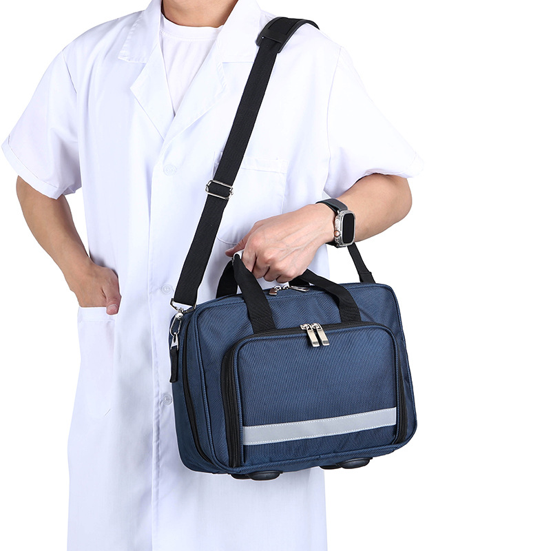 مجموعة الإسعافات الأولية الخار - مراجعة First Aid Bag Kit وسعره